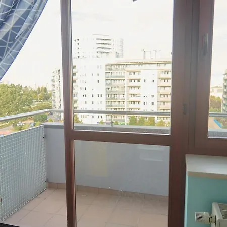 Cozy And Peaceful In Ursynow Appartement