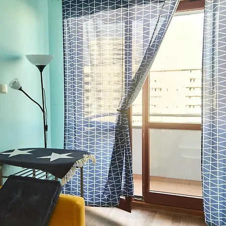 Cozy And Peaceful In Ursynow Appartement